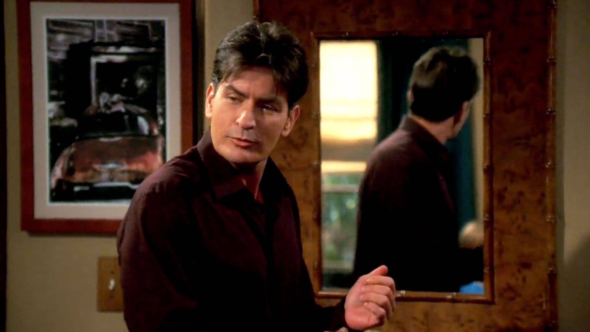 Putting Swim Fins on a Cat — Two and a Half Men Apple TV