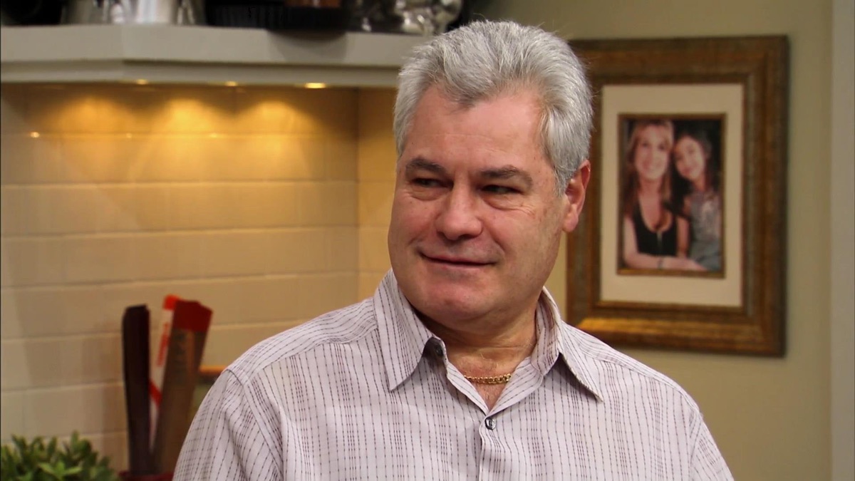 Everything from Scratch Kitchen Boss (Season 2, Episode 17) Apple TV