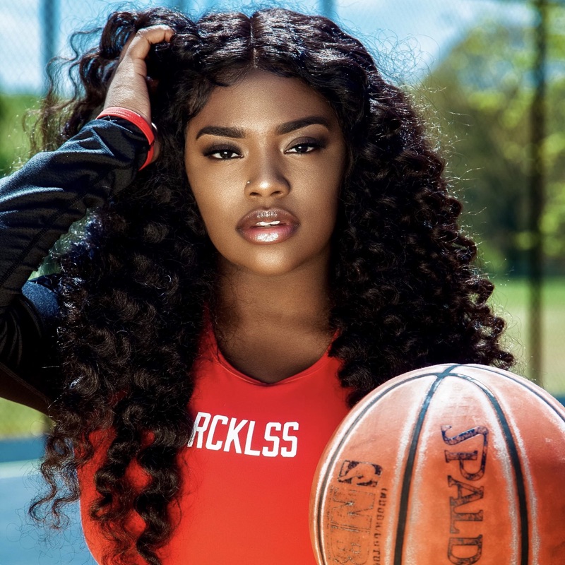 Summerella 11 Something Download SUMMERELLA - Lyrics, Playlists & Videos | Shazam