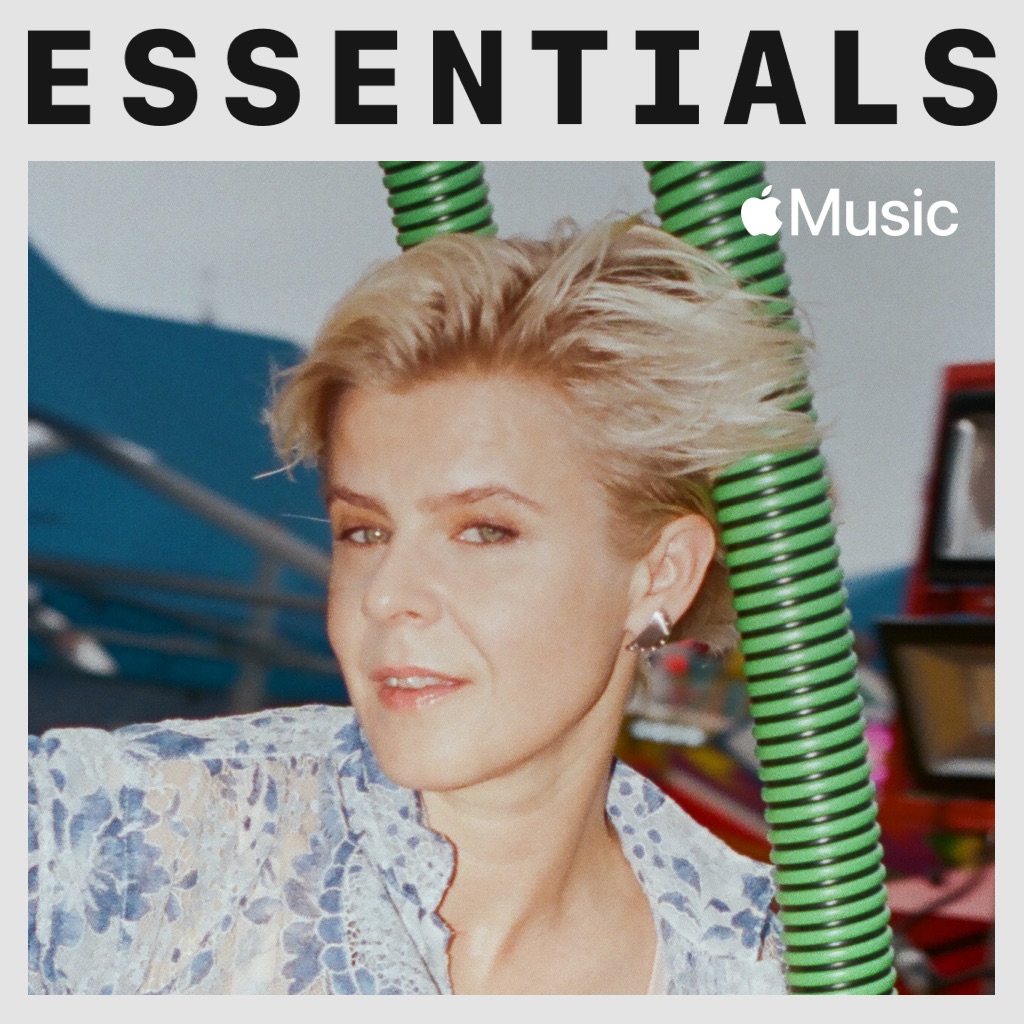 Robyn Essentials