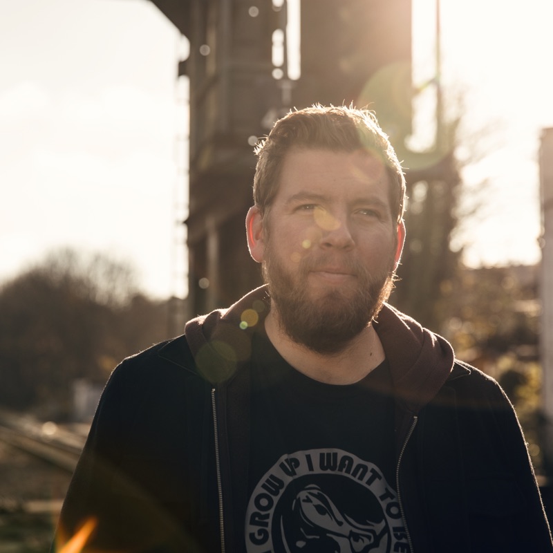 Mister Jones And His Guitar Lyrics Playlists Videos Shazam shazam