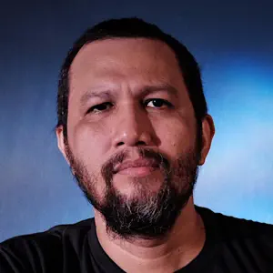 Johnoy Danao