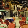 Voyager: Cafe Italia, 2002