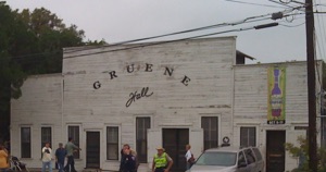 Being A Good Neighbor And Community: Drue Warner