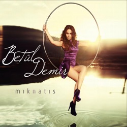 Betül Demir - Bir Ara