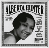 Alberta Hunter - You Can't Tell the Difference After Dark