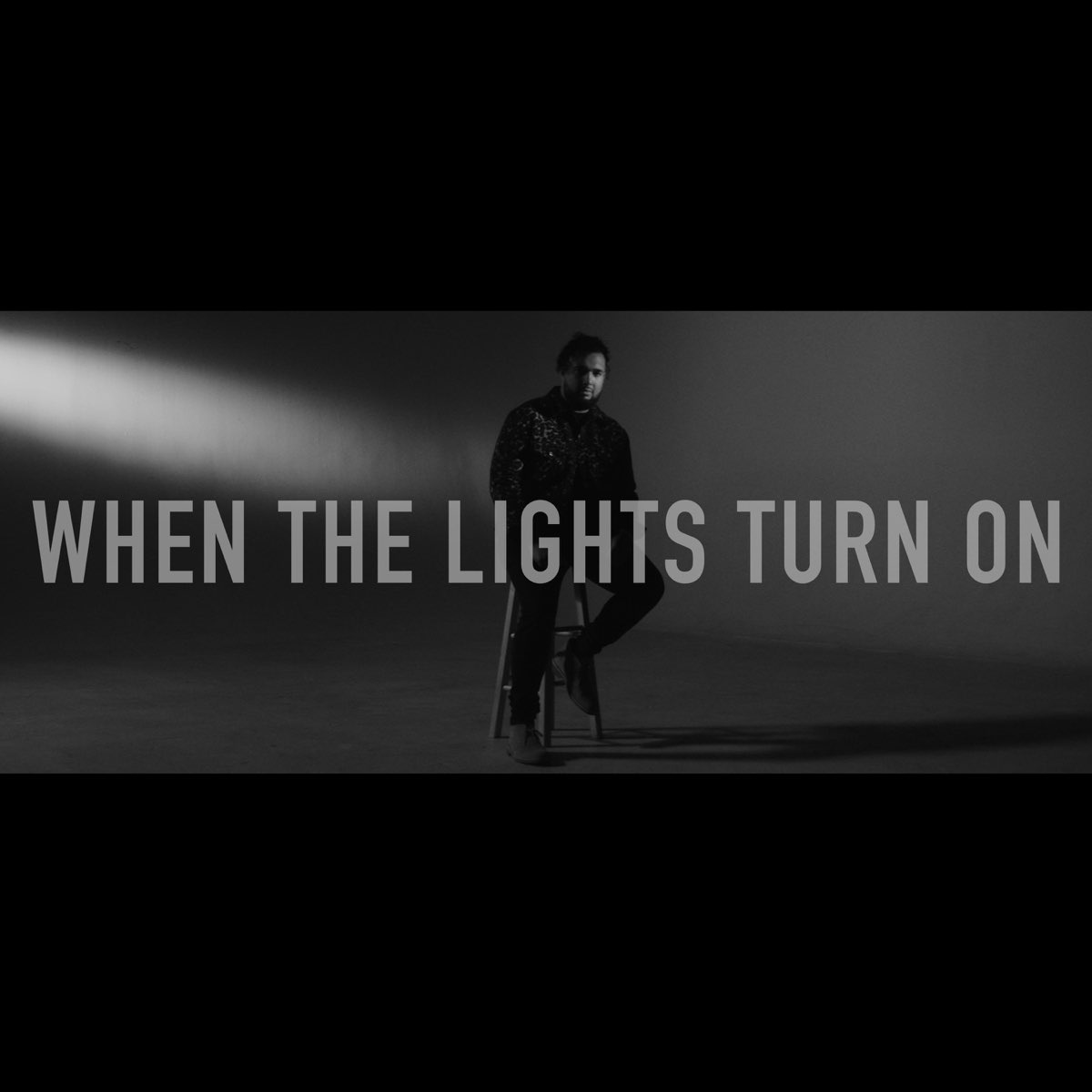 We turn on the light. Turn all the Lights on. Turn of the Light песня певец.