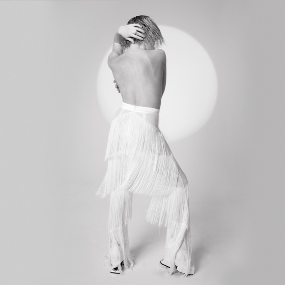 Cover artwork for Right Words Wrong Time