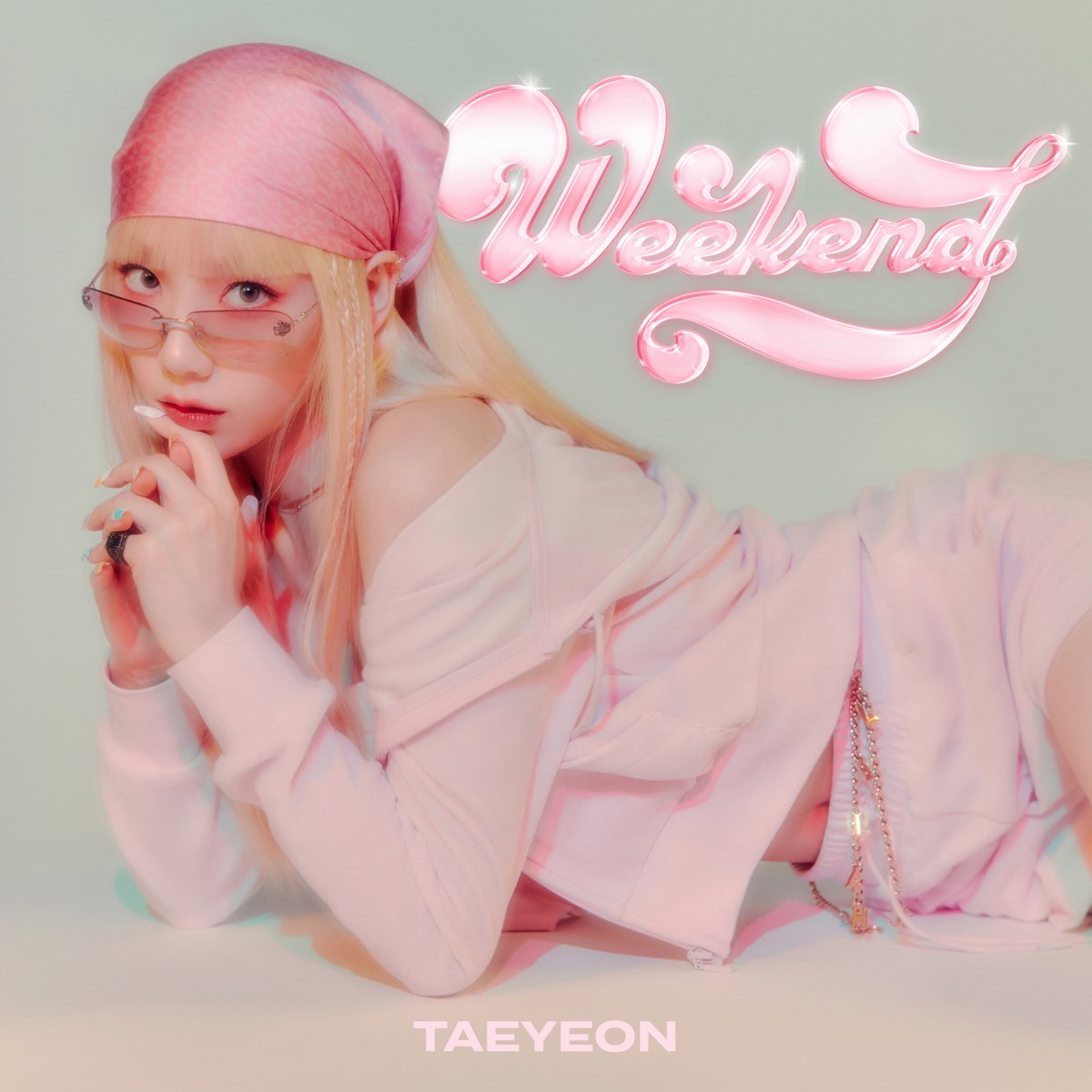 Weekend Single“ von TAEYEON bei Apple Music