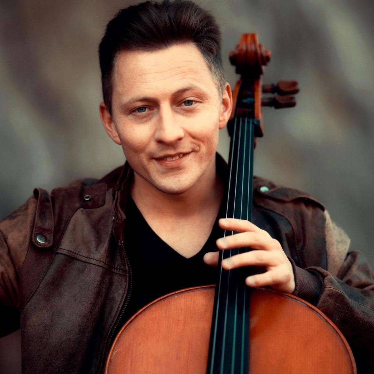 jodok cello tour