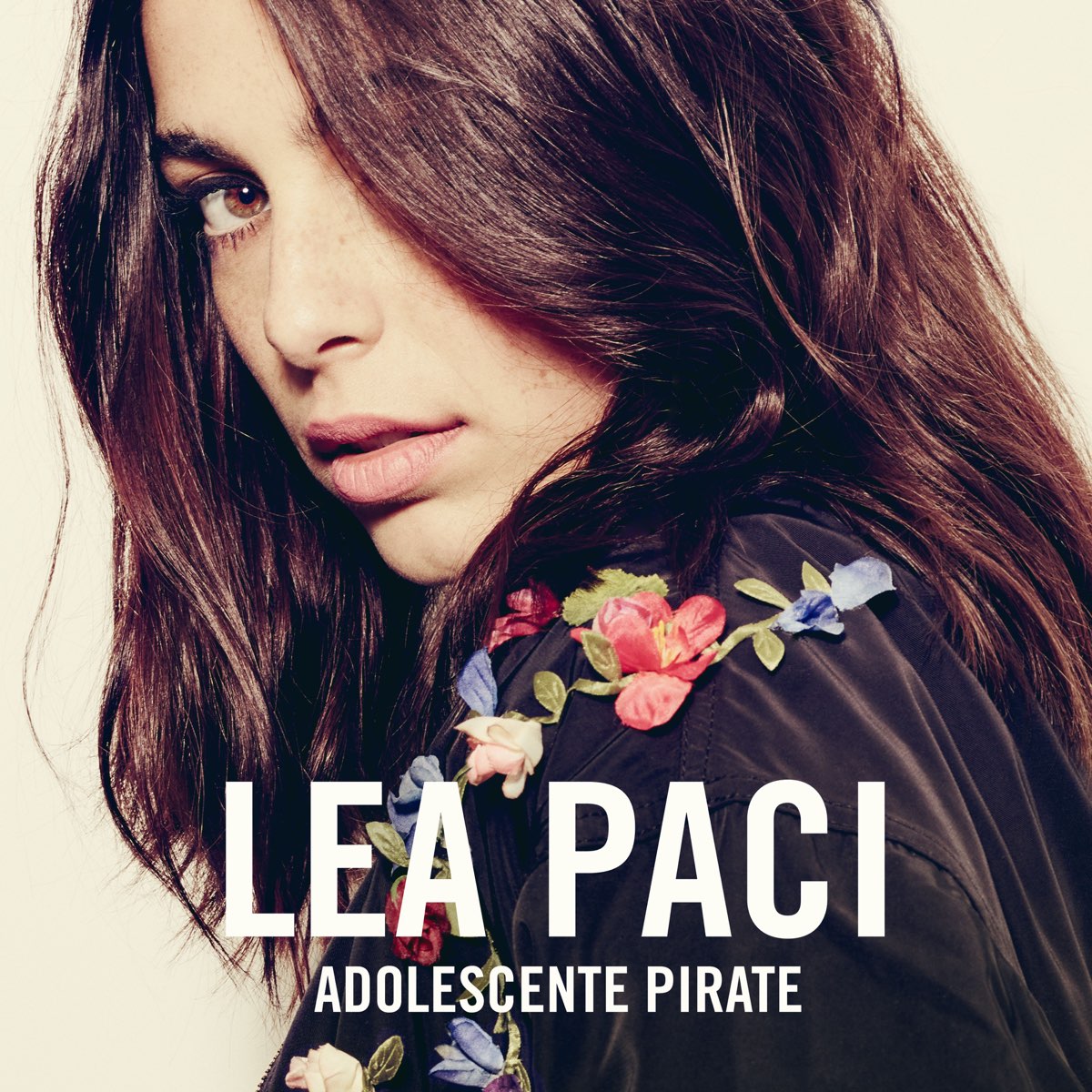 Lea Paci Adolescente Pirate