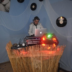 DJ YOHNS - THE CLUB IS ON FIRE 8 (JUILLET 2019)