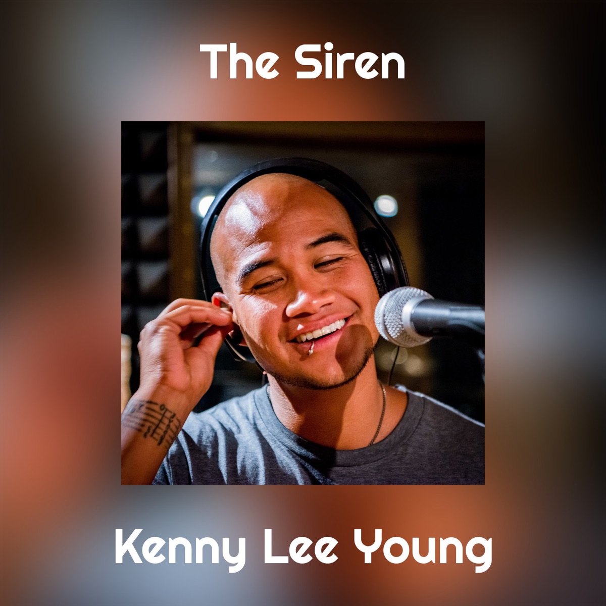 The Siren Kenny Lee Young 歌词 評論