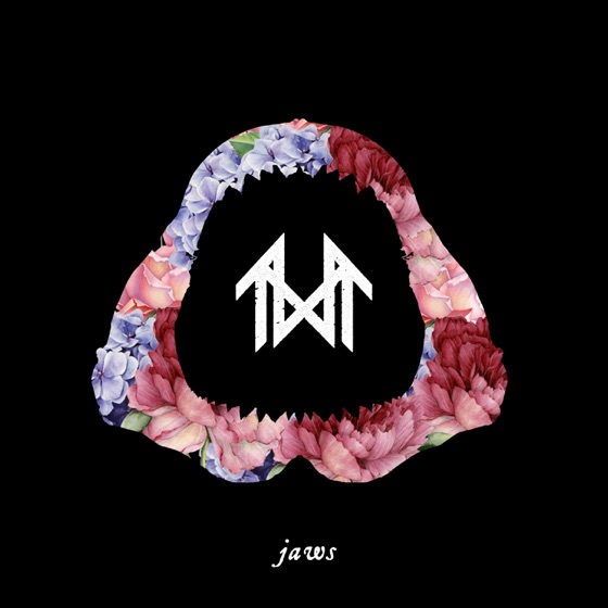 Cover artwork for Jaws