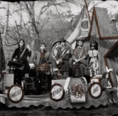 The Raconteurs - Old Enough