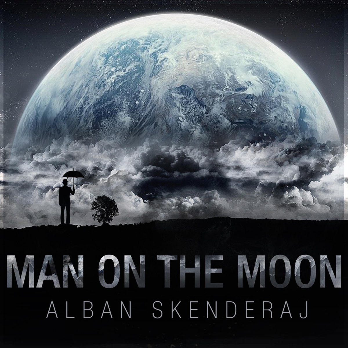 The Moon man. Слушать man on the Moon.