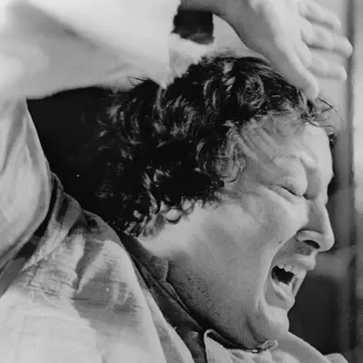 Hai Kahan Ka Irada Tumhara Sanam Khan songs - EP - Nusrat Fateh Ali Khan