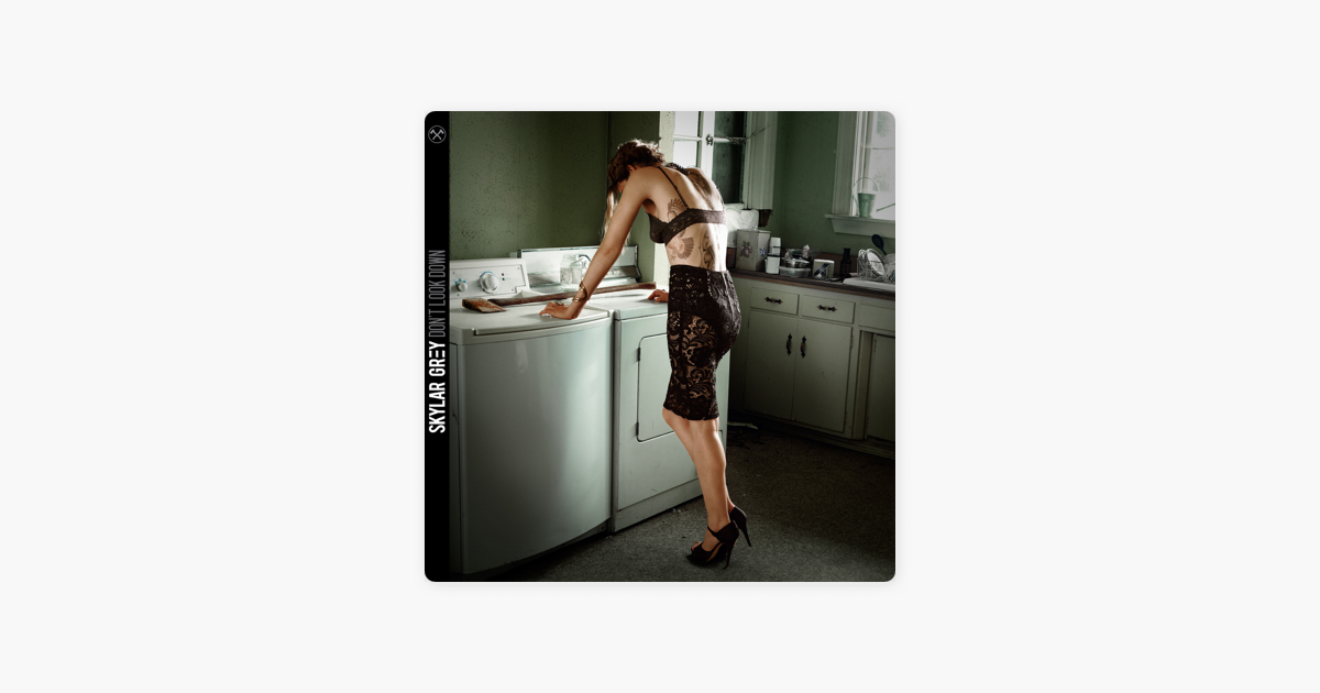 Moby the last day with skylar grey. Don't look down Скайлар грей. Skylar Grey don't look down album. Skylar Grey back from the Dead. Moby - the last Day (feat. Skylar Grey).