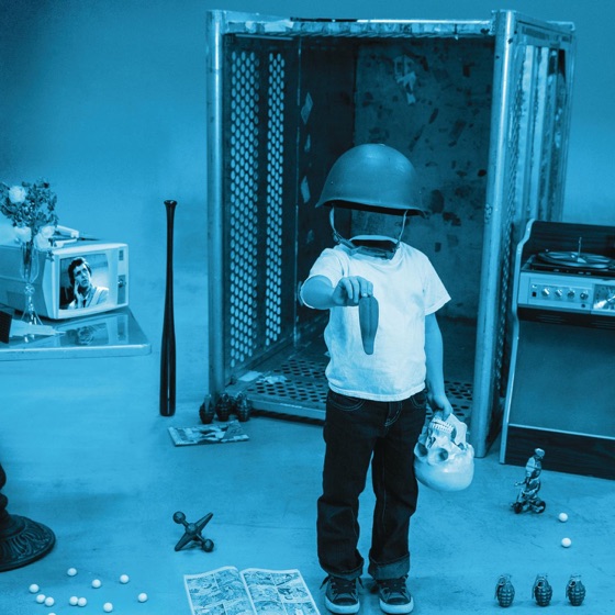 Cover artwork for Blue Light, Red Light (Someone's There)