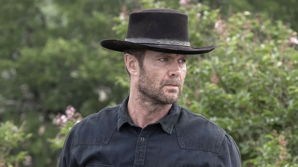 Fear the Walking Dead on Apple TV