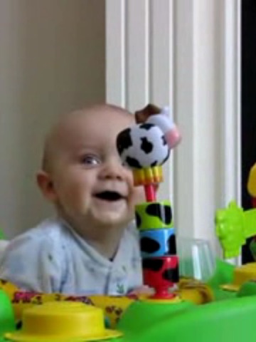 Baby Laugh for iPad screenshot 3