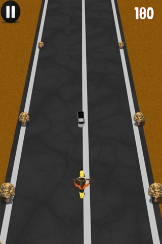 Old biker riding his motorcycle all night on the desert road - Free Edition screenshot 4
