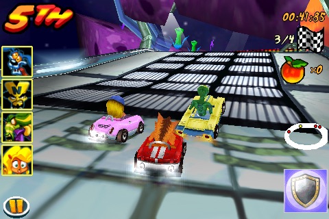 Crash Bandicoot Nitro Kart 3D screenshot 3