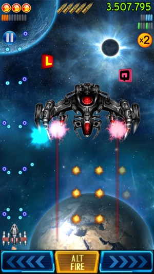 Space Falcon Reloaded Shoot'em(圖2)-速報App