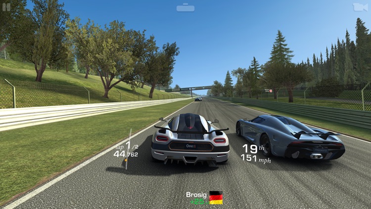 Real Racing 3 screenshot-3