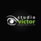 Desde Studio Víctor lanzamos nuestra APP, pensada para que puedas mandarnos a revelar las fotos de tu teléfono móvil o tablet, en cualquier momento y desde cualquier lugar, evitando la tediosa tarea de descargar tus archivos a tu PC o Mac, cargarlos en un USB y llevarlos a tu kiosco o tienda más cercana para pasarlas a papel