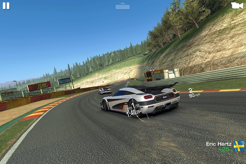 Real Racing 3 screenshot 2