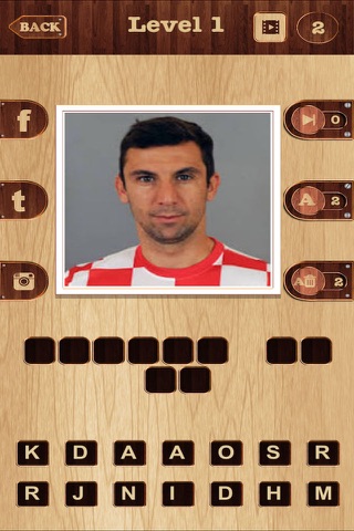 Soccer Trivia-Guess The Football Player! screenshot 2