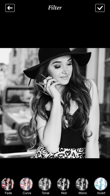 Black and White Picture Camera