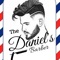 Somos una empresa dedicada al cuidado de tu  cabello y barba, con las técnicas mas actualizadas y estilos de tendencia, ofreciendo instalaciones cómodas, agradables de una barbería clásica con toques modernos