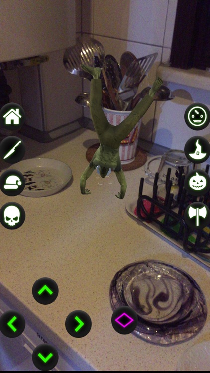 Green Alien Zombie Dance AR screenshot-4