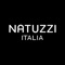 Voici la nouvelle collection Natuzzi Italia : des canapés, des meubles et des accessoires pour votre salon, votre salle à manger et votre chambre, 100 % made in Italy