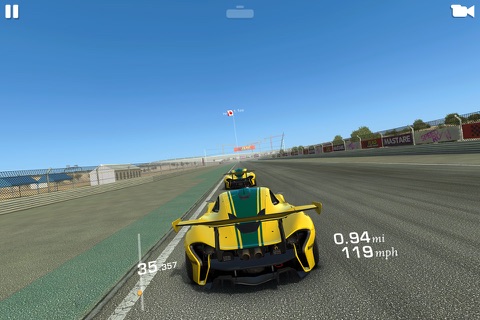 Real Racing 3 screenshot 4