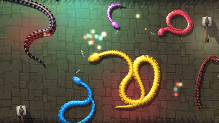 Play Snake.io+ on the Apple Arcade or download for FREE on the app sto