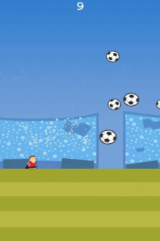 Super Striker - UEFA Euro 2016 version, evade balls to win screenshot 3