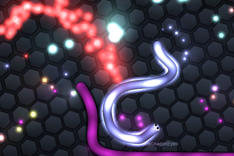 Glowing Snake: Slither Skins and Mods screenshot 3