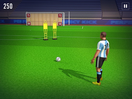Скачать Score and Win - FreeKick 3D World Cup