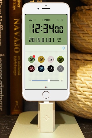 LCD Clock - Clock & Calendar screenshot 4