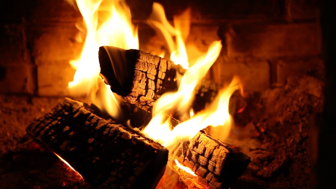 Classic Fireplace Relaxing And Romantic Fire Flames Online