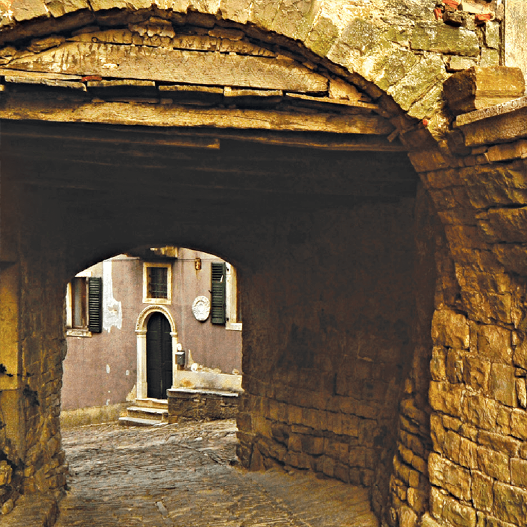 Get Istrian Cities for iOS, iPhone, iPad Aso Report