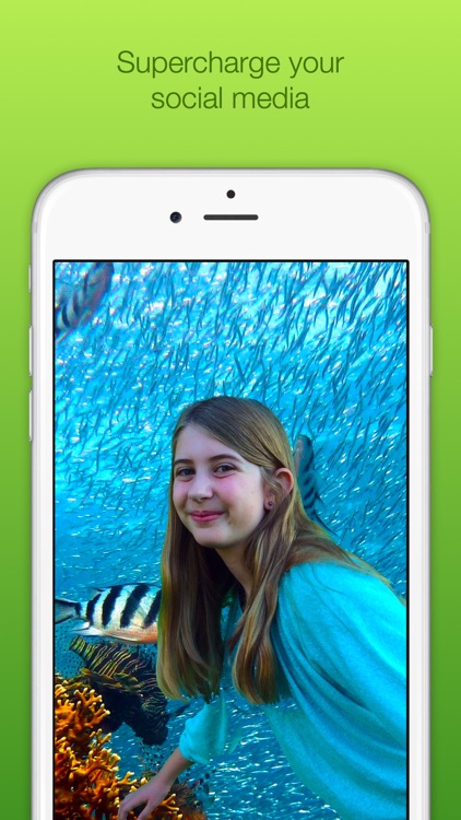 Chromatic Camera - Green Screen Photo Booth