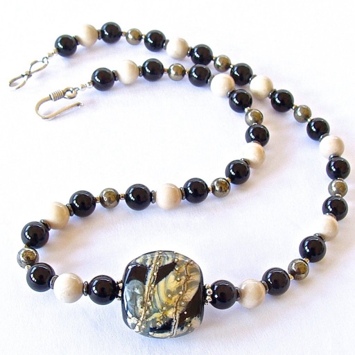 Woven Beaded Jewelry: Kumihimo Basics and Beyond