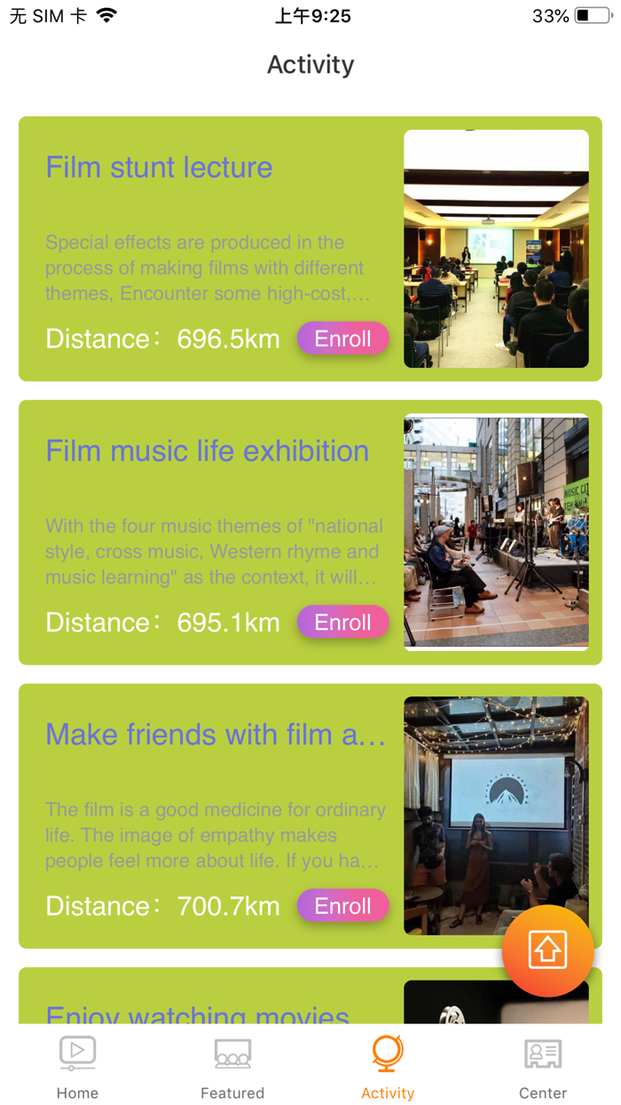 Thousands Film Fans-happy