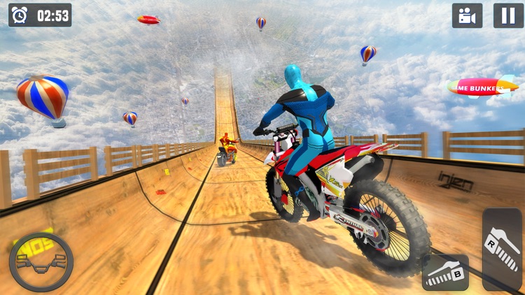 Superhero GT Bike Racing Stunt