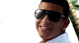 Que Tengo Que Hacer Daddy Yankee Latin Music Video 2008 New Songs Albums Artists Singles Videos Musicians Remixes Image
