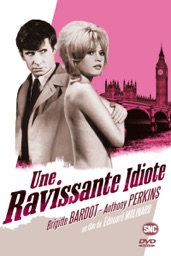 Une ravissante idiote